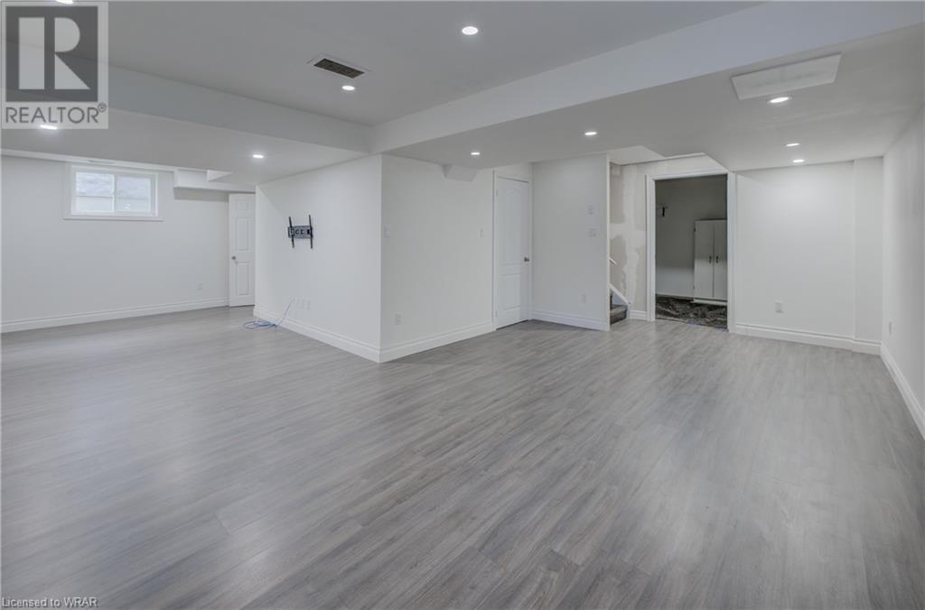 312 FREURE Drive