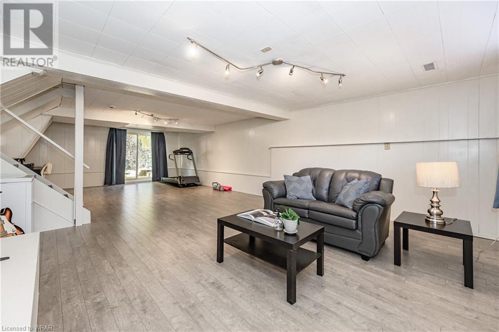 133 CANDLEWOOD Crescent