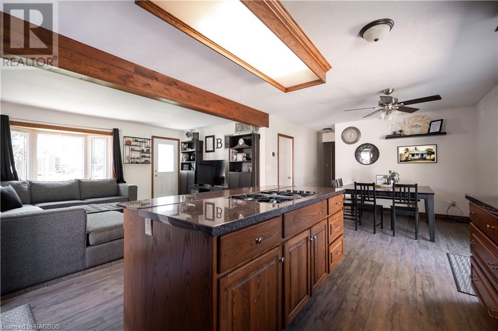 600 26TH Street W