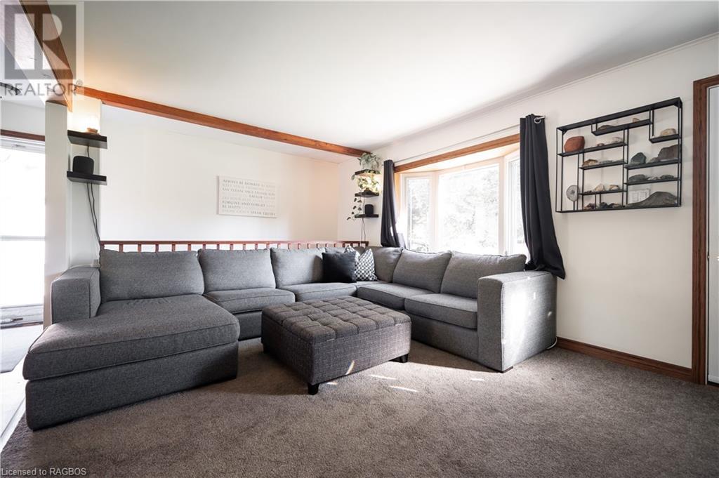 600 26TH Street W