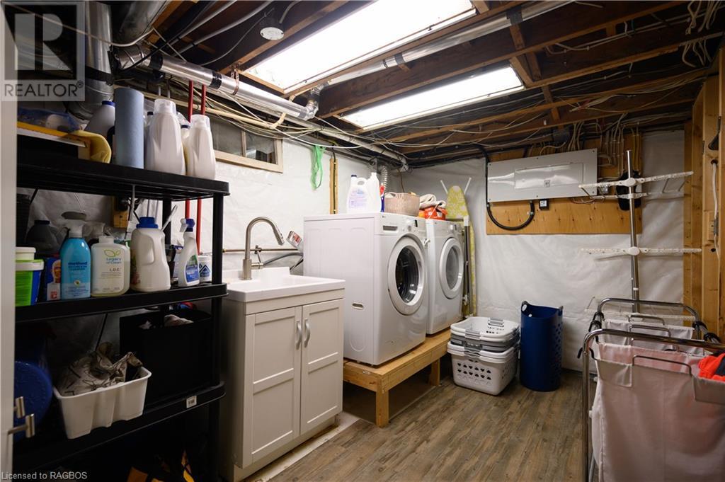 600 26TH Street W