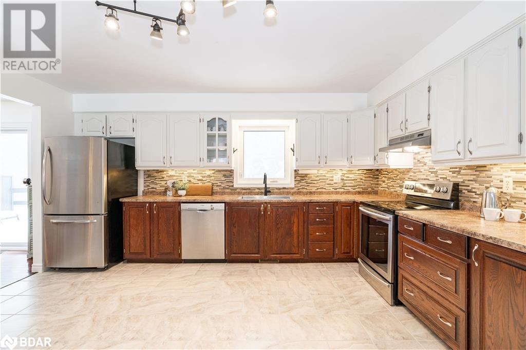 4120 SUNNIDALE CONCESSION 9