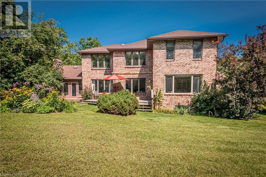 6 GREENSBORO Avenue