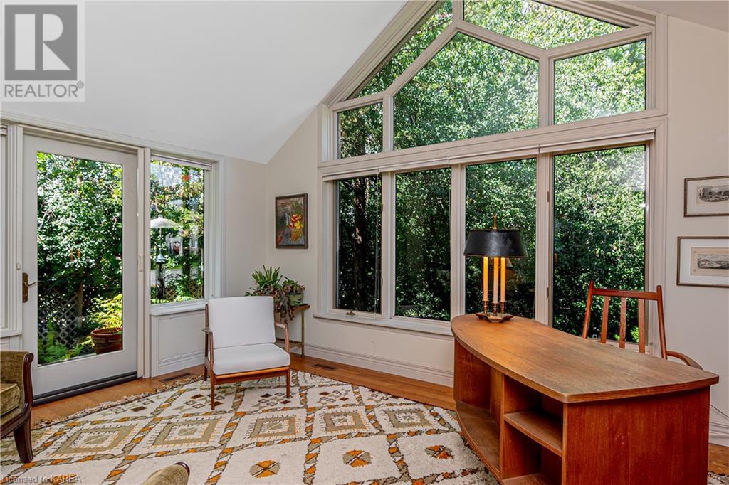 6 GREENSBORO Avenue