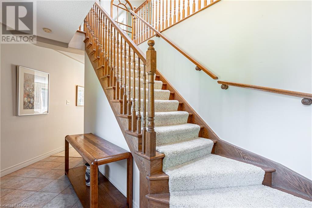 6 GREENSBORO Avenue