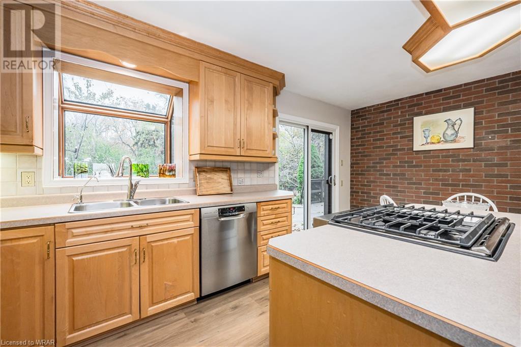 290 HIAWATHA Drive