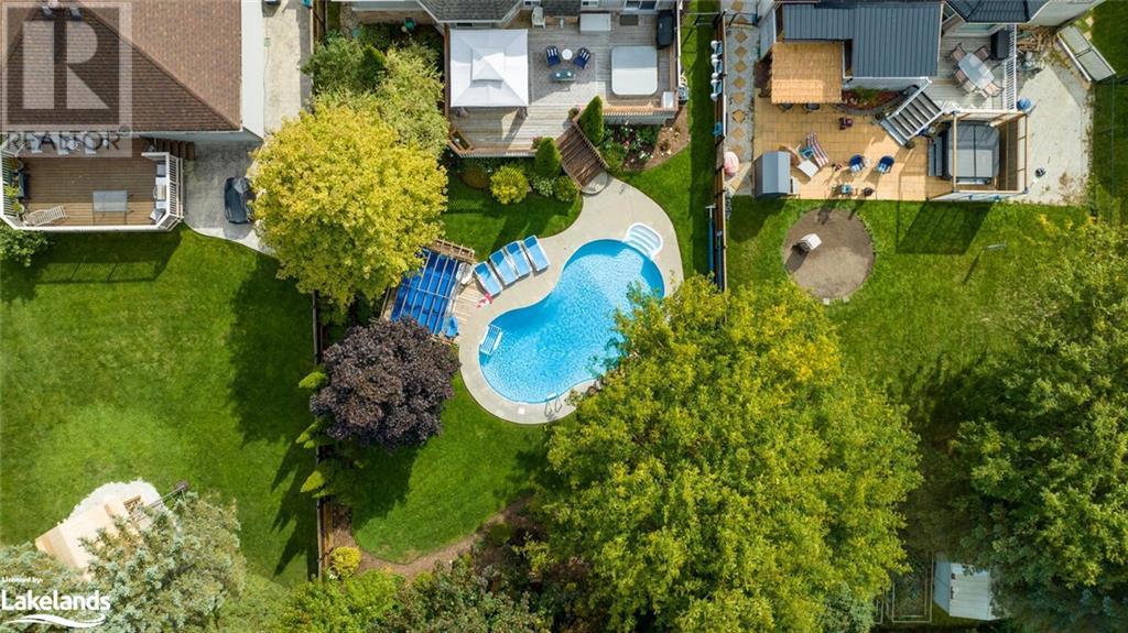 21 TRAILWOOD Place