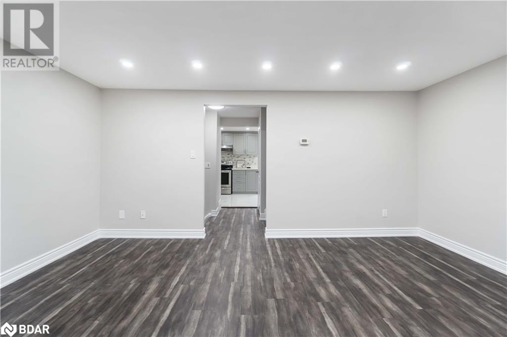 142 CORNERBROOK Crescent