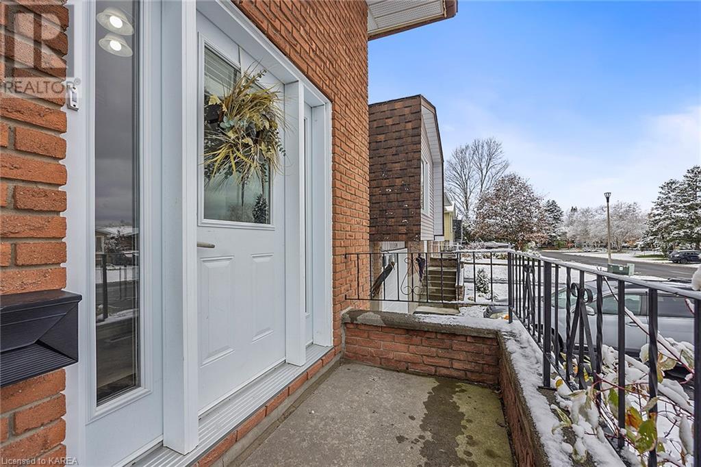 1157 BASSWOOD Place