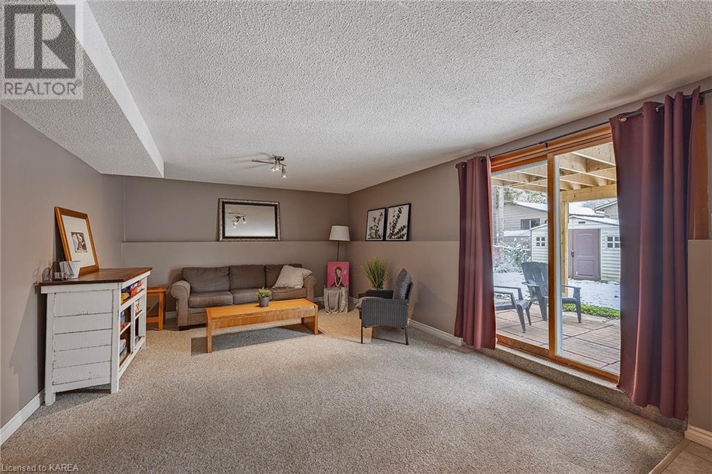 1157 BASSWOOD Place