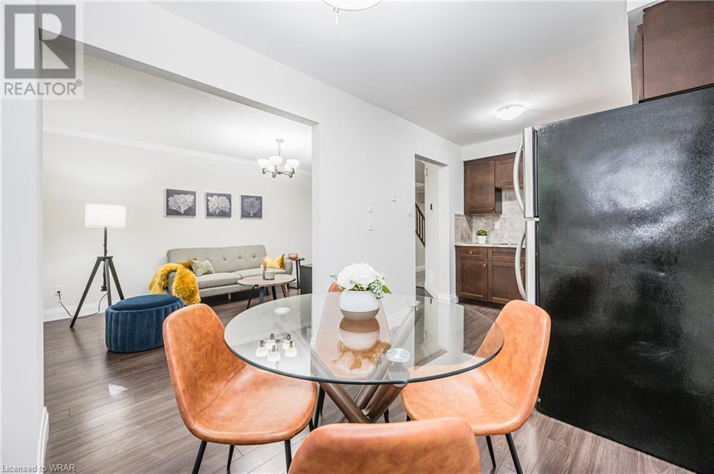 310 BLUEVALE Street N Unit# E
