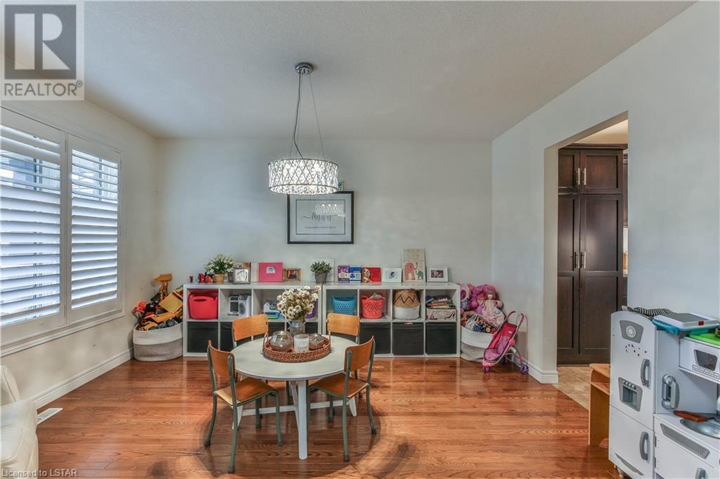 637 NORMANDY Drive