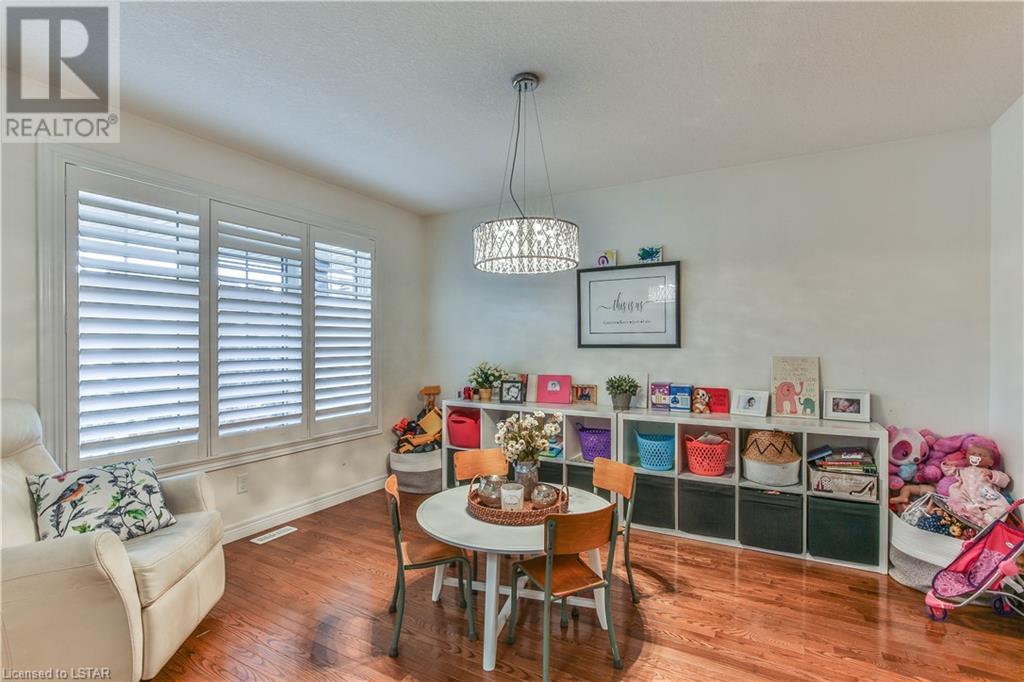 637 NORMANDY Drive