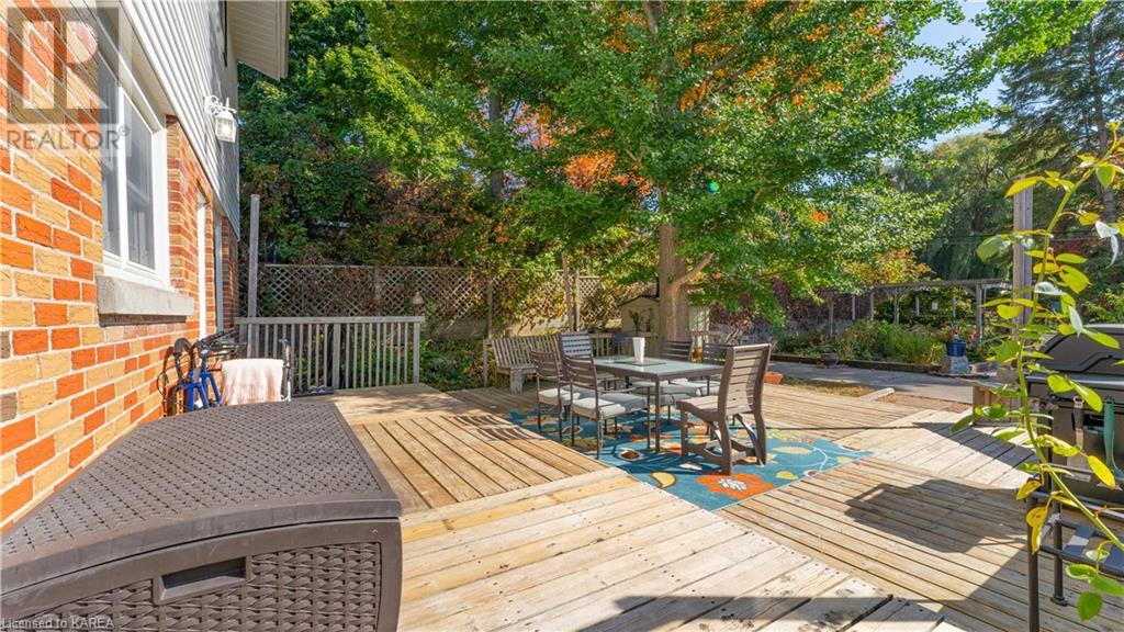 326 GLENGARRY Road
