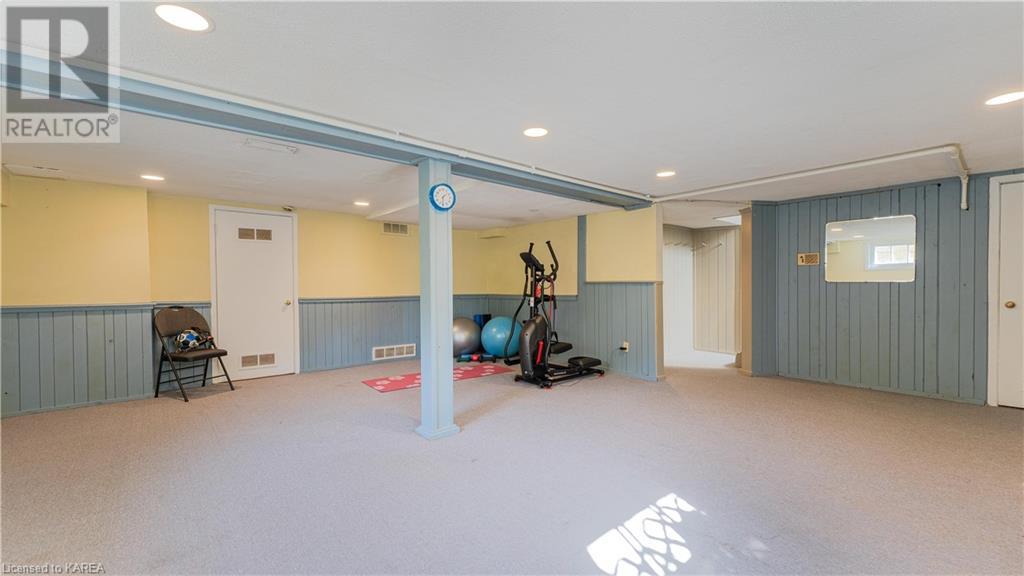 326 GLENGARRY Road