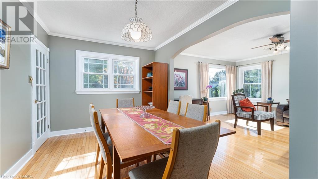 326 GLENGARRY Road