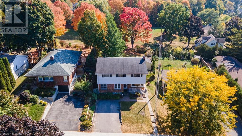 326 GLENGARRY Road