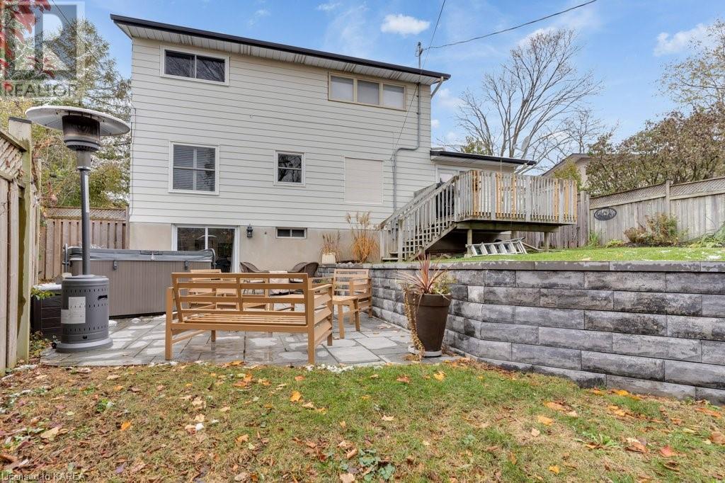 856 LUDGATE Crescent