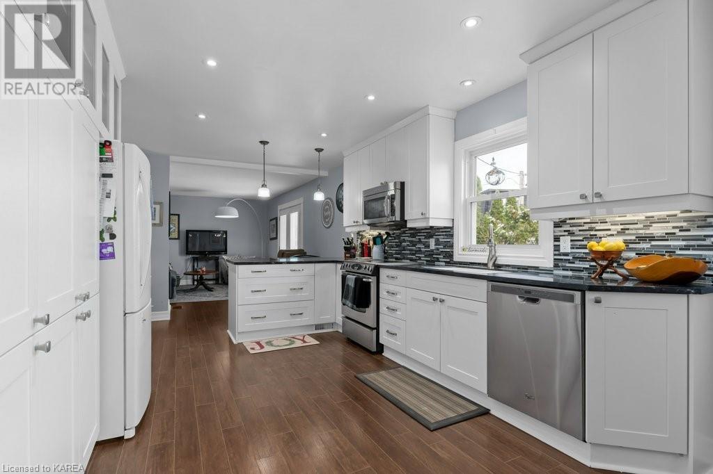 856 LUDGATE Crescent