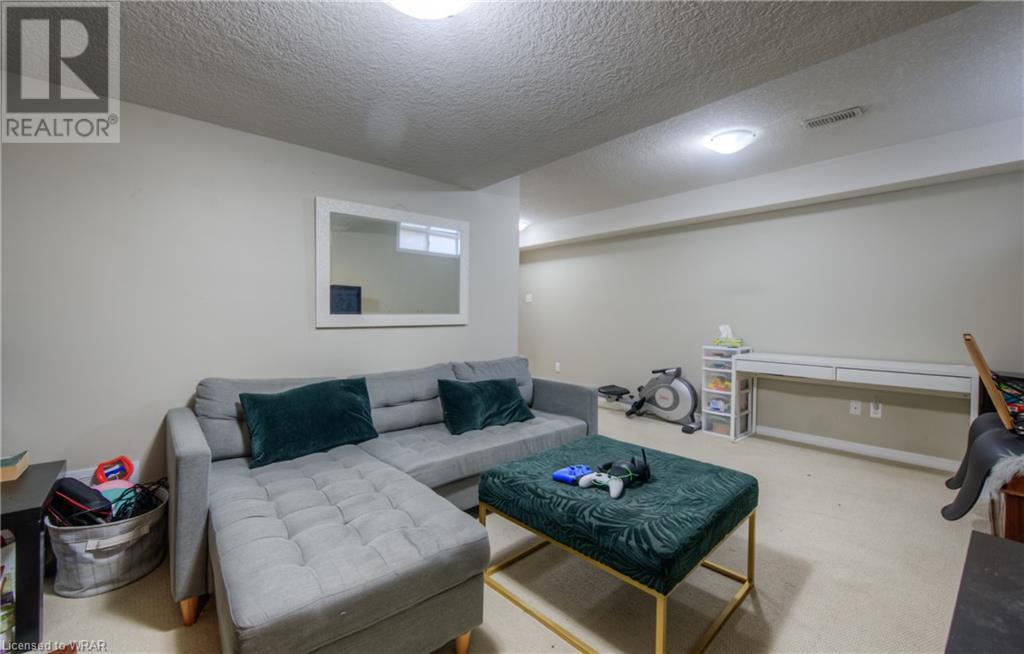 355 FISHER MILLS Road Unit# 17