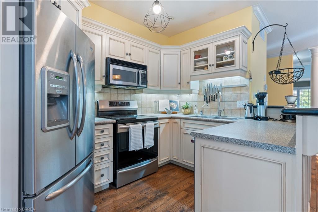 5 COBBLESTONE Drive