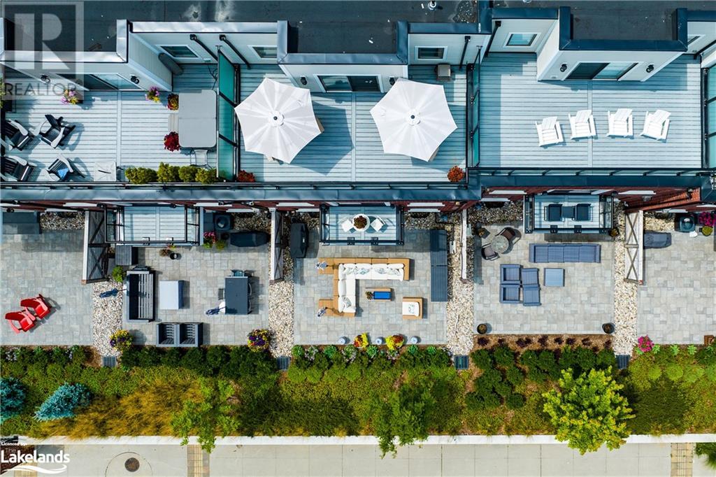 31 EMERSON Mews