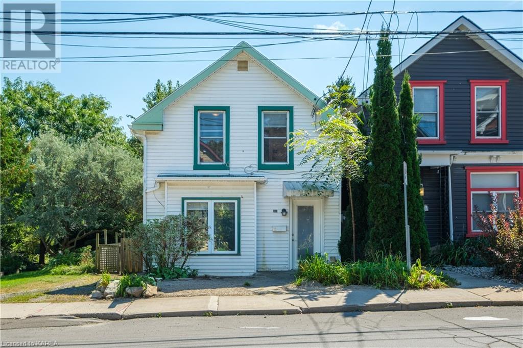 16 PINE Street