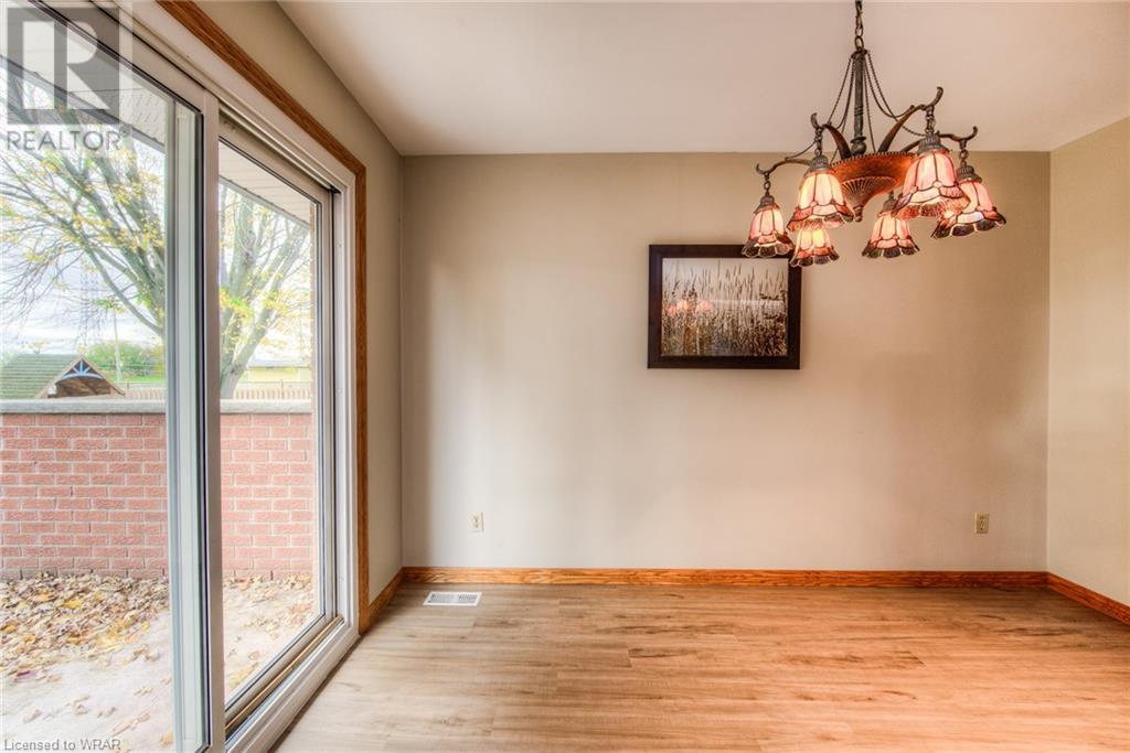 271 THORNCREST Drive