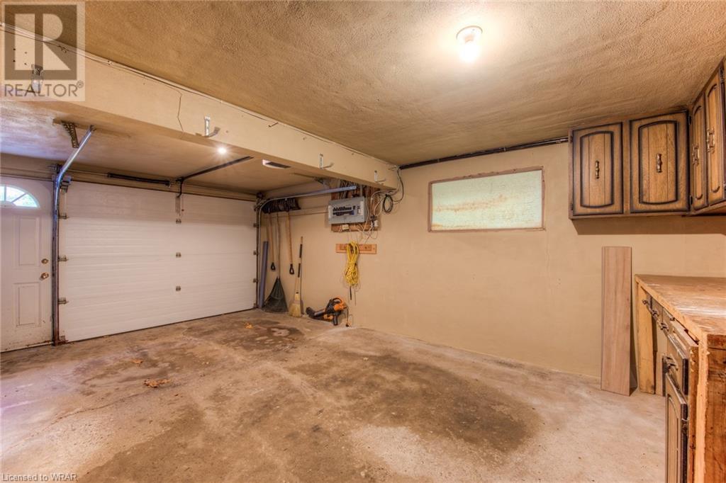 271 THORNCREST Drive
