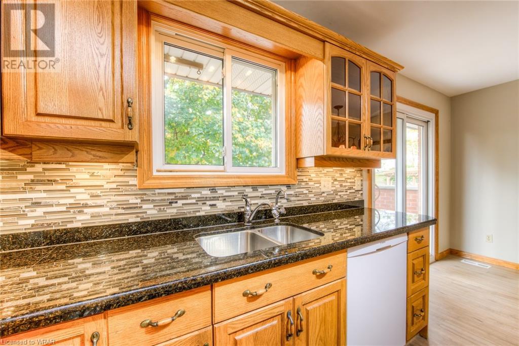 271 THORNCREST Drive