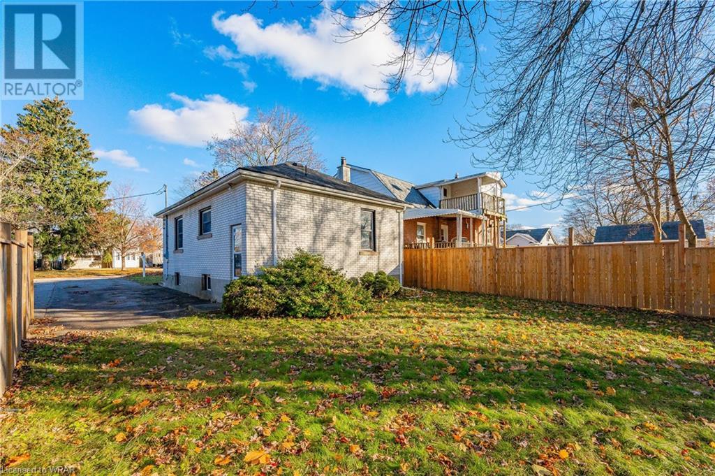10 VIMY Street