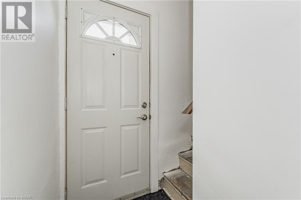 10 VIMY Street