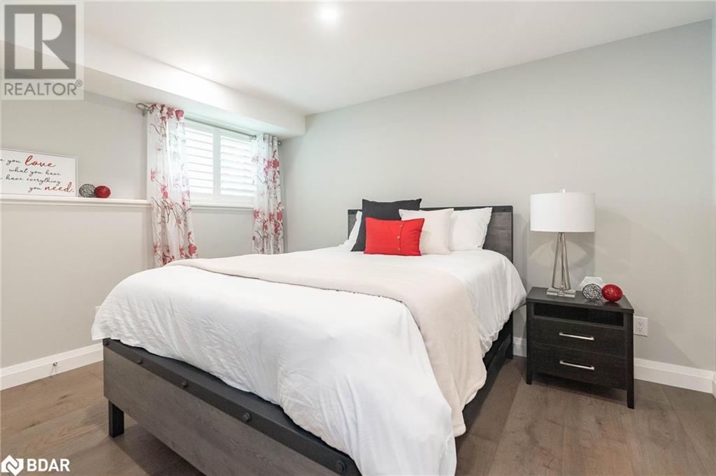 12 SUTTON Heights