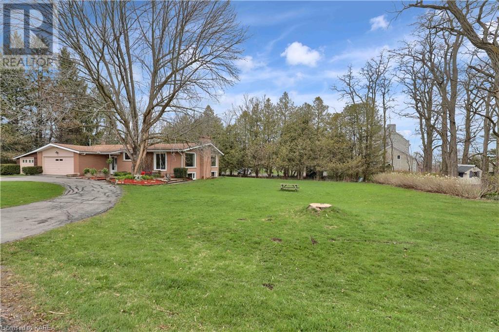 3 HELENA Place