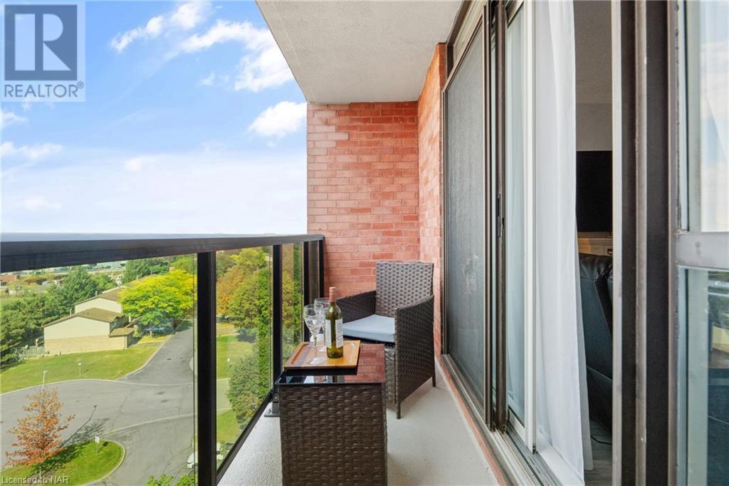 9 BONHEUR Court Unit# 912