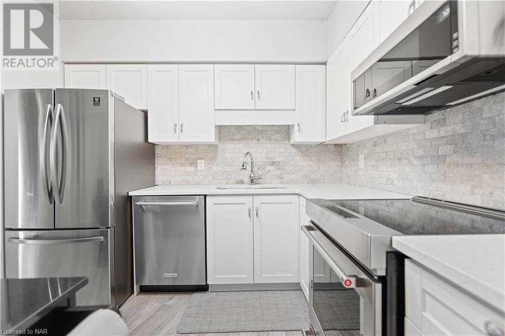 9 BONHEUR Court Unit# 912