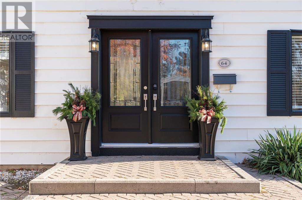 64 RIDGEWOOD Drive
