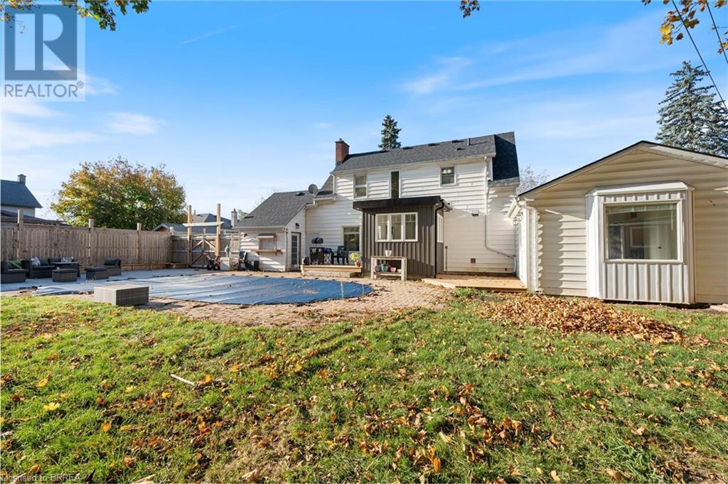 64 RIDGEWOOD Drive
