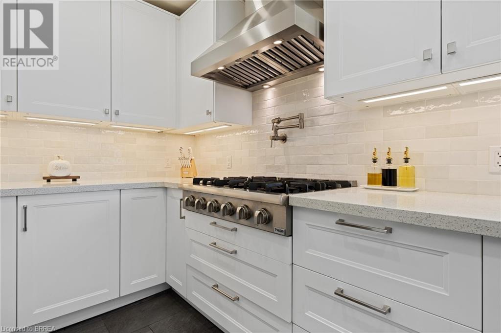 64 RIDGEWOOD Drive