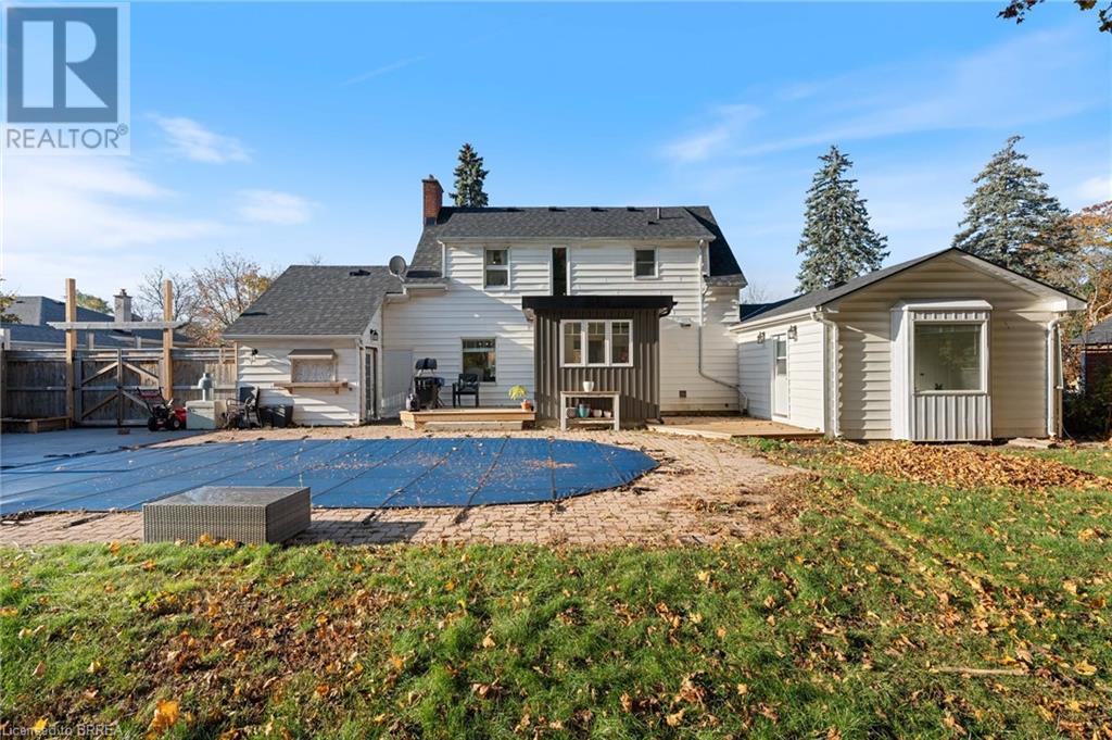 64 RIDGEWOOD Drive
