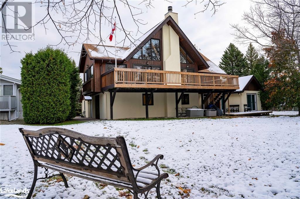 120 CARMICHAEL Crescent