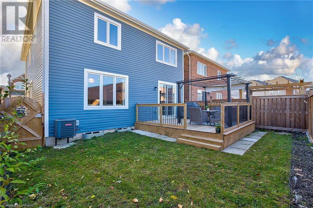 410 GROVEHILL Crescent