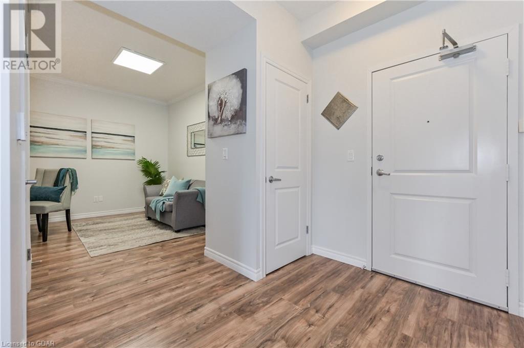 760 WOODHILL Drive Unit# 220
