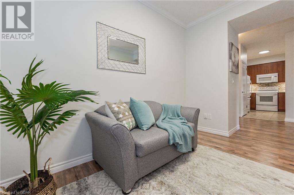 760 WOODHILL Drive Unit# 220
