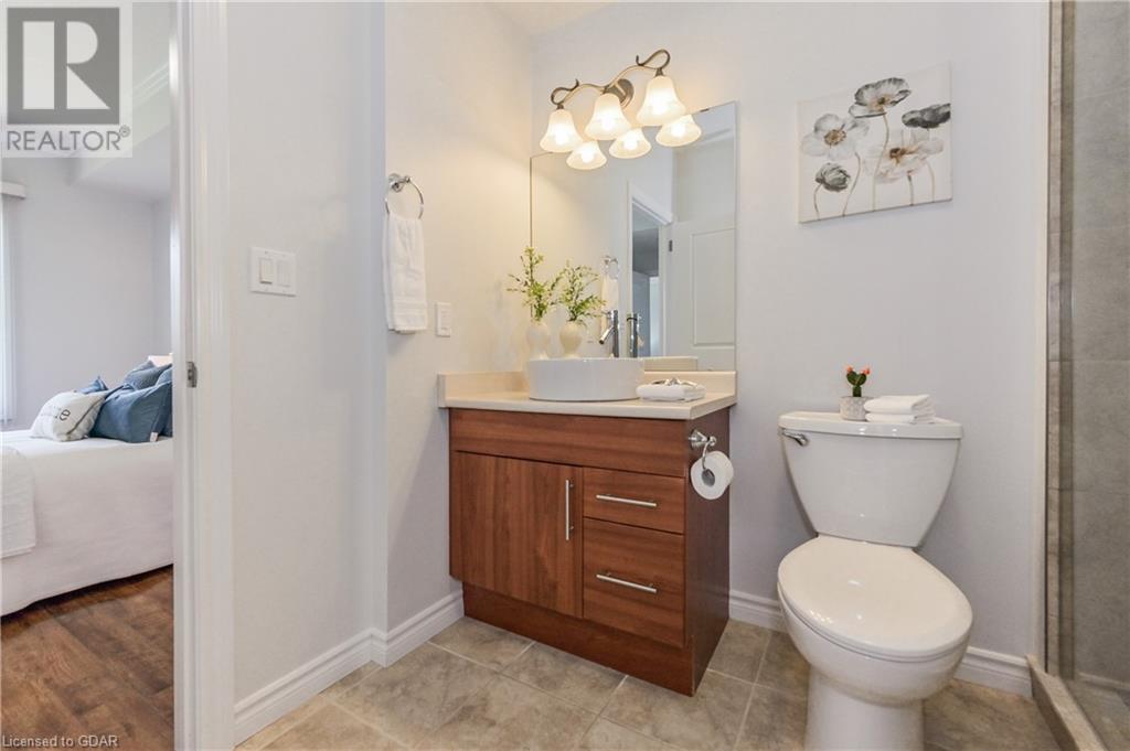 760 WOODHILL Drive Unit# 220