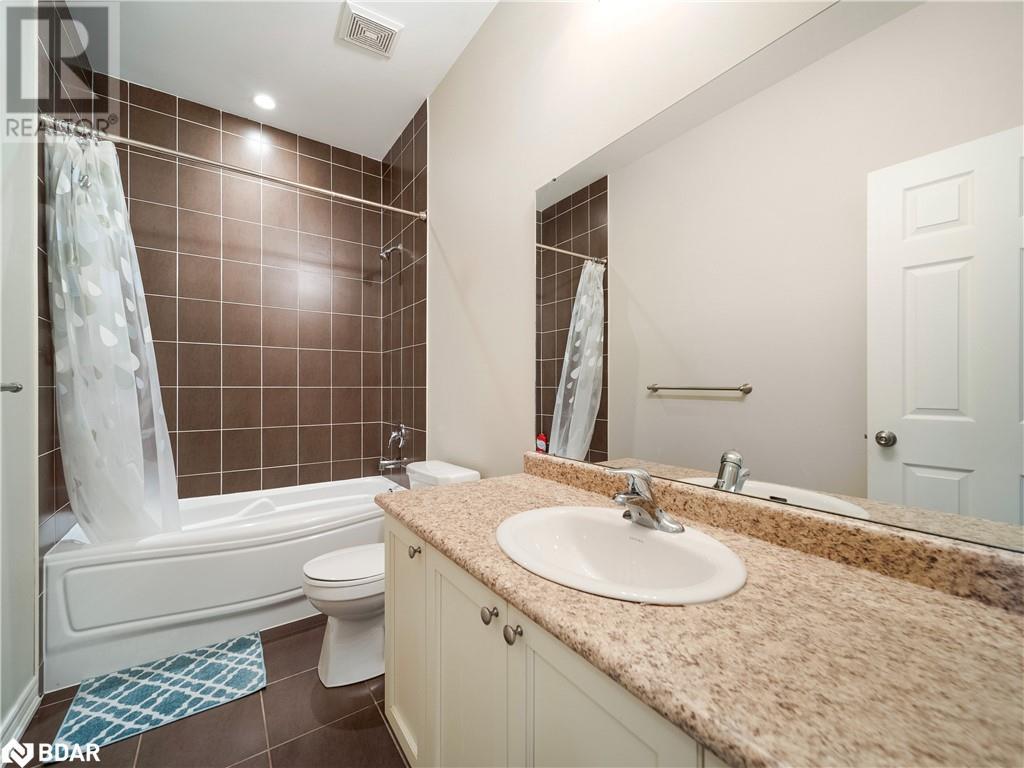 3 CANTERBURY CIRCLE Circle