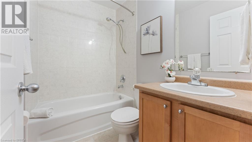 58 WATERLOO Street Unit# 1