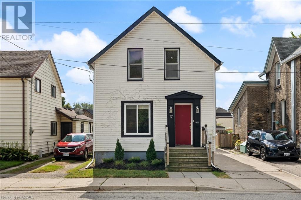 17 BOWES Avenue
