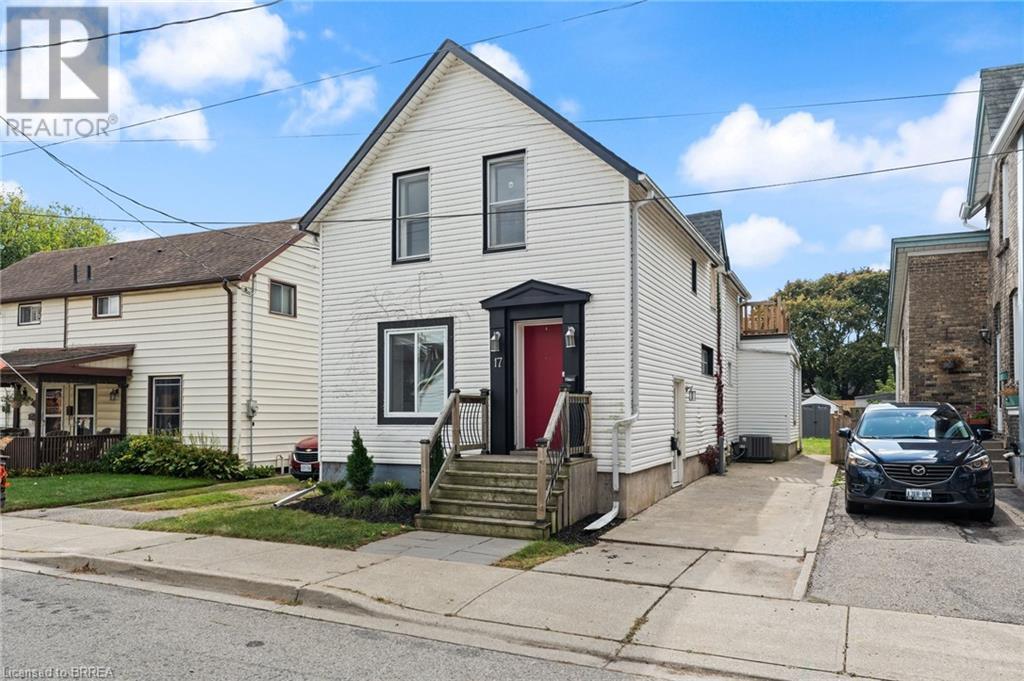 17 BOWES Avenue