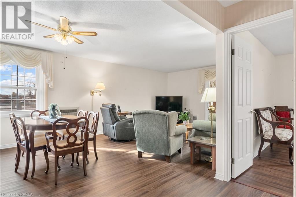 7 CENTRE Street S Unit# 203